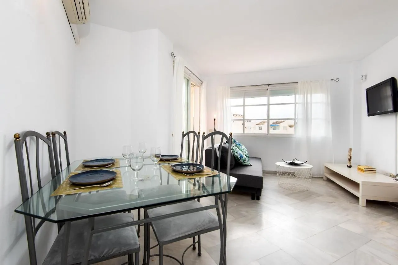 Apartmento En La Pequena Venecia, Puerto Marina Benalmadena 0*,  Spain